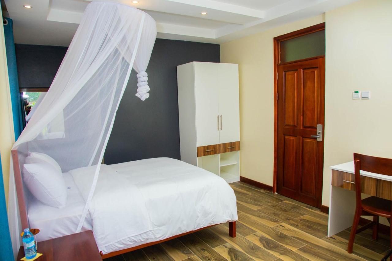 Nataaha Hotels Mbarara Экстерьер фото